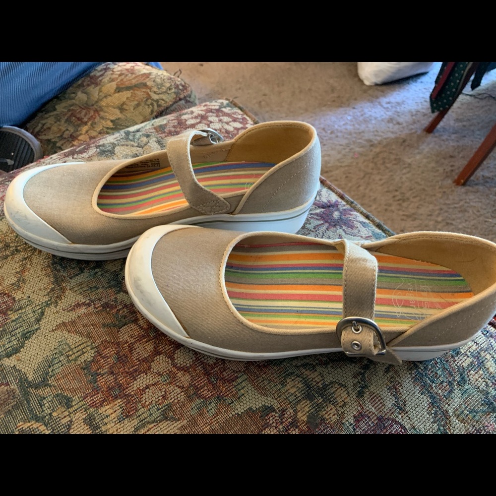 Dansko Vegan Valerie Mary Jane’s